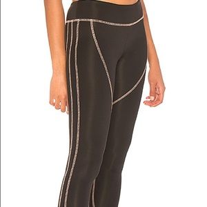 Koral Stitch Leggings